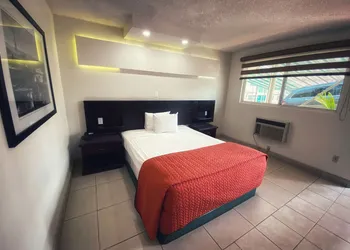 R INN de TJ hotel thumbnail 6