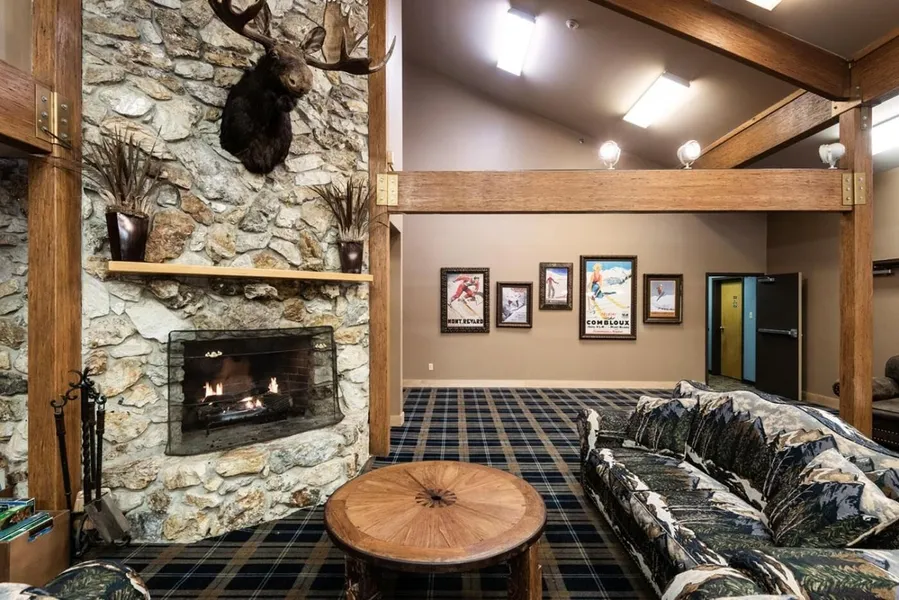 Snow Cap Inn hotel detail image 2