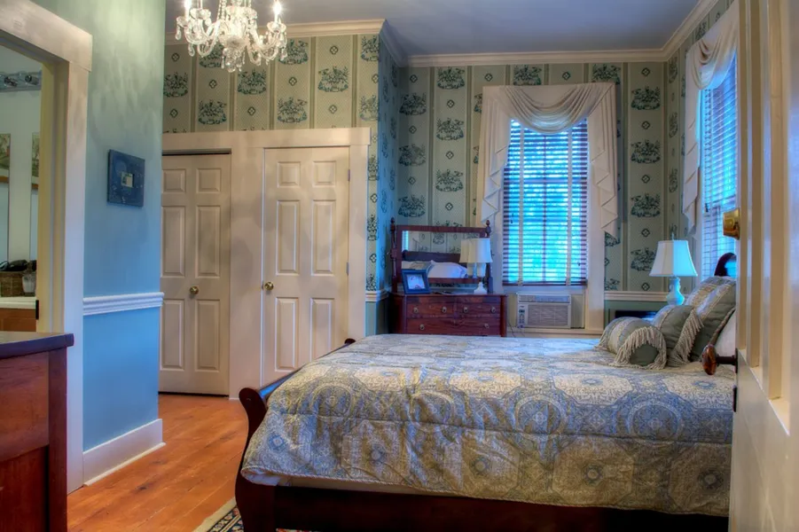 Emma's Bed and Breakfast hotel detail image 2