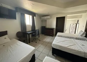 Hotel Don Quijote hotel thumbnail 2
