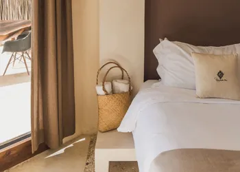 Casa Punta Coco & Beach Club hotel thumbnail 2