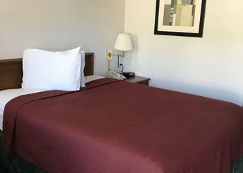 Rexdale Inn hotel thumbnail 4