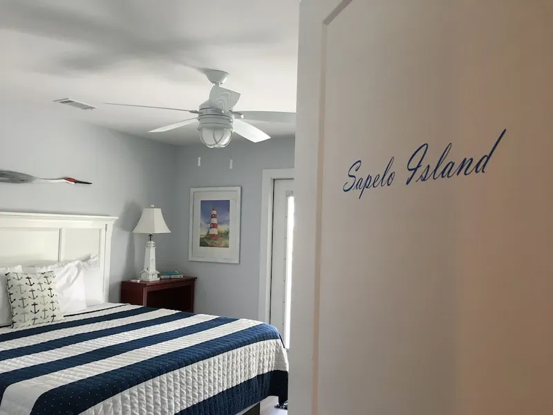 Darien Waterfront Inn hotel detail image 2
