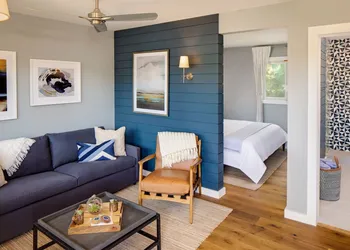 Journey East Hampton hotel thumbnail 7
