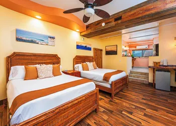 Nomads Hotel - Near San Clemente Pier hotel thumbnail 2