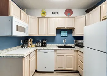 The Marylander Condo & Hotel hotel thumbnail 2