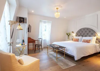 The Francis House hotel thumbnail 4