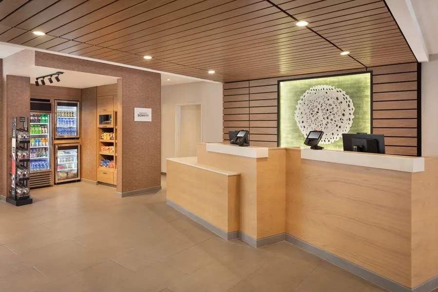 Fairfield Inn & Suites by Marriott Fresno North/Shaw Avenue hotel detail image 2