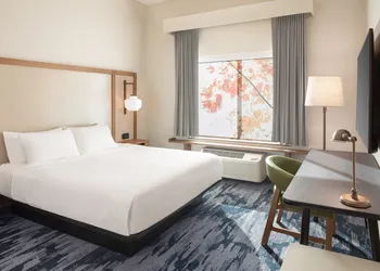 Fairfield Inn & Suites by Marriott Fresno North/Shaw Avenue hotel thumbnail 7