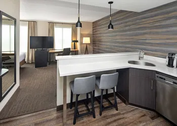Residence Inn by Marriott Toronto Mississauga West hotel thumbnail 5