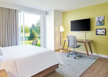 Element by Marriott West Des Moines hotel thumbnail 4