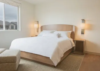 Element by Marriott West Des Moines hotel thumbnail 6
