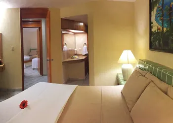 Coral Ixtapa hotel thumbnail 5