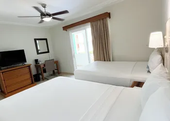Quality Inn Mazatlan hotel thumbnail 7