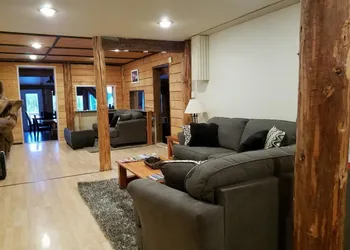 Northern Sky Lodge hotel thumbnail 2