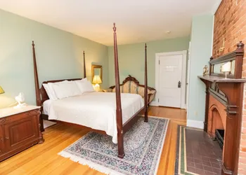 Saratoga Dreams B&B hotel thumbnail 3