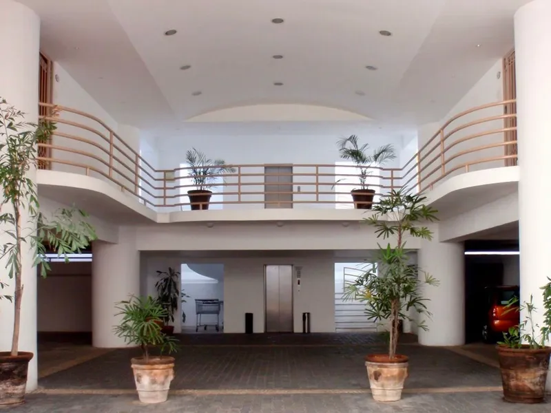 Luxury Condo Romantic Zone-Beach hotel detail image 2