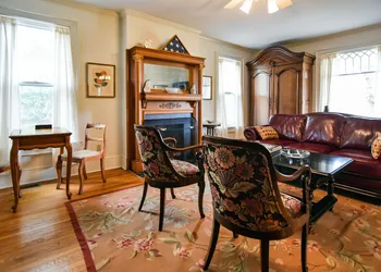 Love Lane Bed & Breakfast hotel thumbnail 8