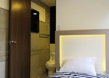 Dumas 350 hotel thumbnail 5