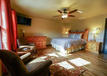 Hidden Meadows B&B hotel thumbnail 5