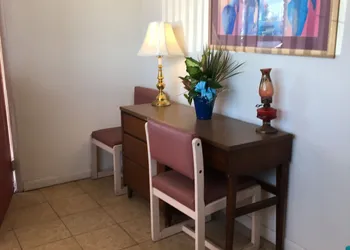 Sands Motel hotel thumbnail 3