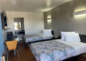 Sands Motel hotel thumbnail 6
