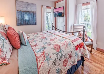 Moonshadow Bed and Breakfast hotel thumbnail 8