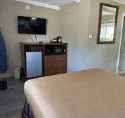 Claremont Motor Lodge hotel detail image 7