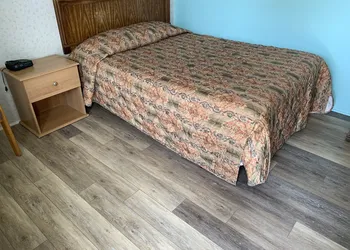 Erwin Motel hotel thumbnail 2