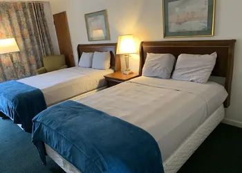 Motel 8 Lake City hotel thumbnail 3