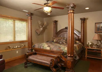 Edenwood Ranch Private SQ MILE hotel thumbnail 4