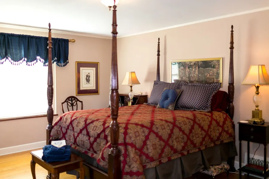 1810 Emerson House Bed & Breakfast - Adults Only hotel detail image 6