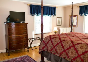 1810 Emerson House Bed & Breakfast - Adults Only hotel thumbnail 7