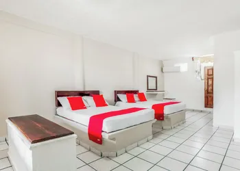 OYO Hotel Jaguar hotel thumbnail 8
