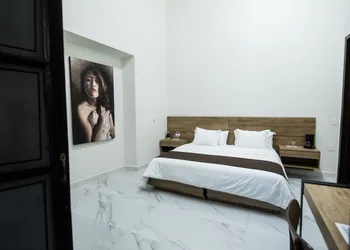 Hotel Via Real hotel thumbnail 4