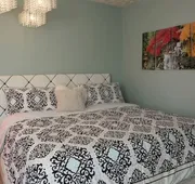 Montclair Apartment hotel detail image 4