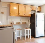 Montclair Apartment hotel detail image 7
