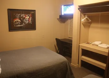 Old School Motel RV hotel thumbnail 6