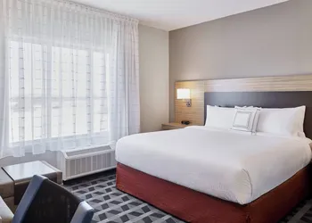 TownePlace Suites by Marriott Medicine Hat hotel thumbnail 8