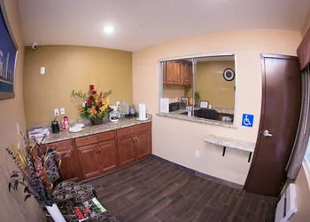 Garey Motel hotel thumbnail 3