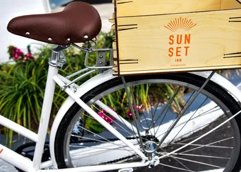 Sunset Inn hotel thumbnail 2