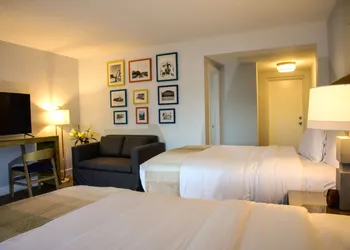 Sunset Inn hotel thumbnail 8