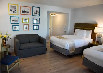 Sunset Inn hotel thumbnail 6