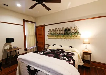 Lavender Fields Inn B&B hotel thumbnail 6