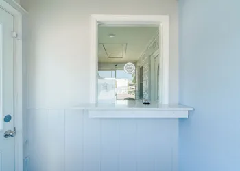 Royal Inn hotel thumbnail 5