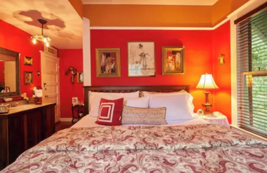 Grady House Bed & Breakfast hotel detail image 2