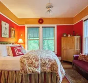 Grady House Bed & Breakfast hotel detail image 3