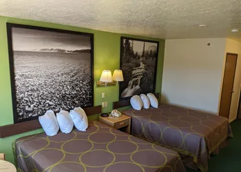 Horizon Hotel hotel thumbnail 5