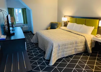 King Hotel hotel thumbnail 4