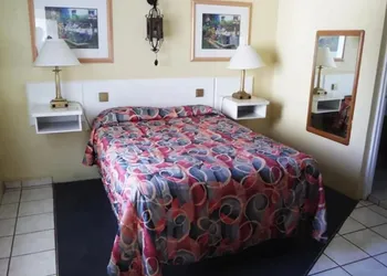 Motel Cortez hotel thumbnail 4